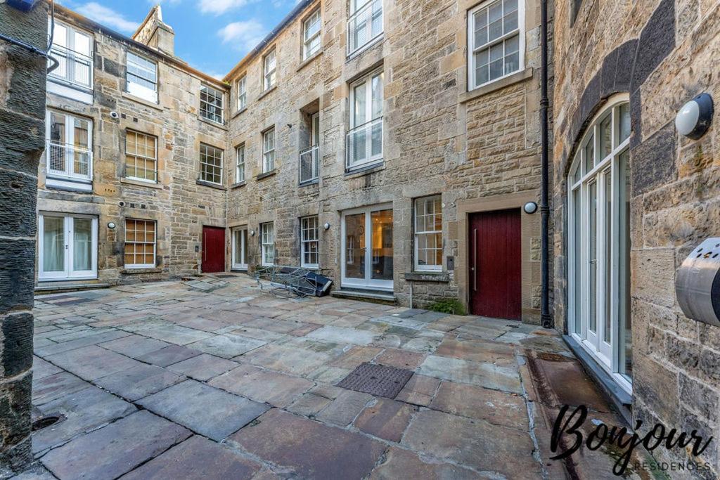 Spacious 2Br-1Ba - Grassmarket - Free Parking By Bonjour Residences Edinburgh Ngoại thất bức ảnh