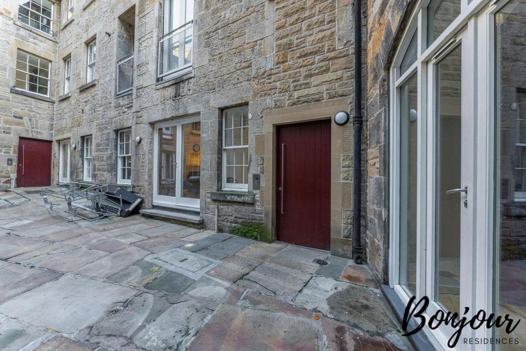 Spacious 2Br-2Ba - Grassmarket - Free Parking By Bonjour Residences Edinburgh Ngoại thất bức ảnh