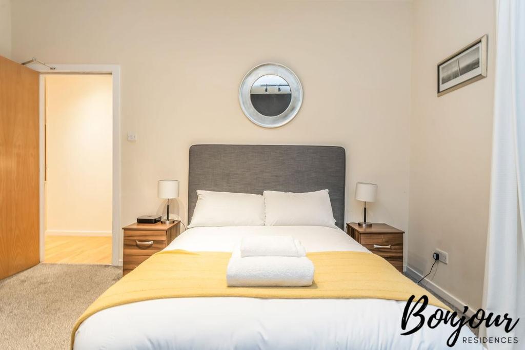 Spacious 2Br-2Ba - Grassmarket - Free Parking By Bonjour Residences Edinburgh Ngoại thất bức ảnh